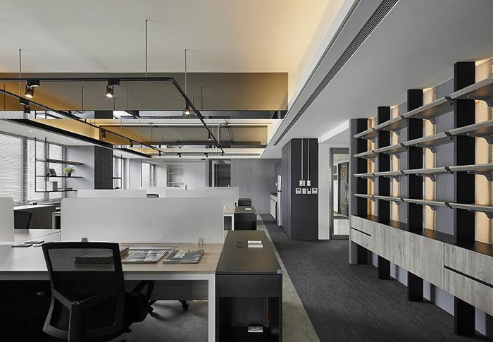 工業(yè)風(fēng)辦公室過道效果圖