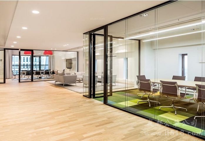 開(kāi)放式辦公室效果圖