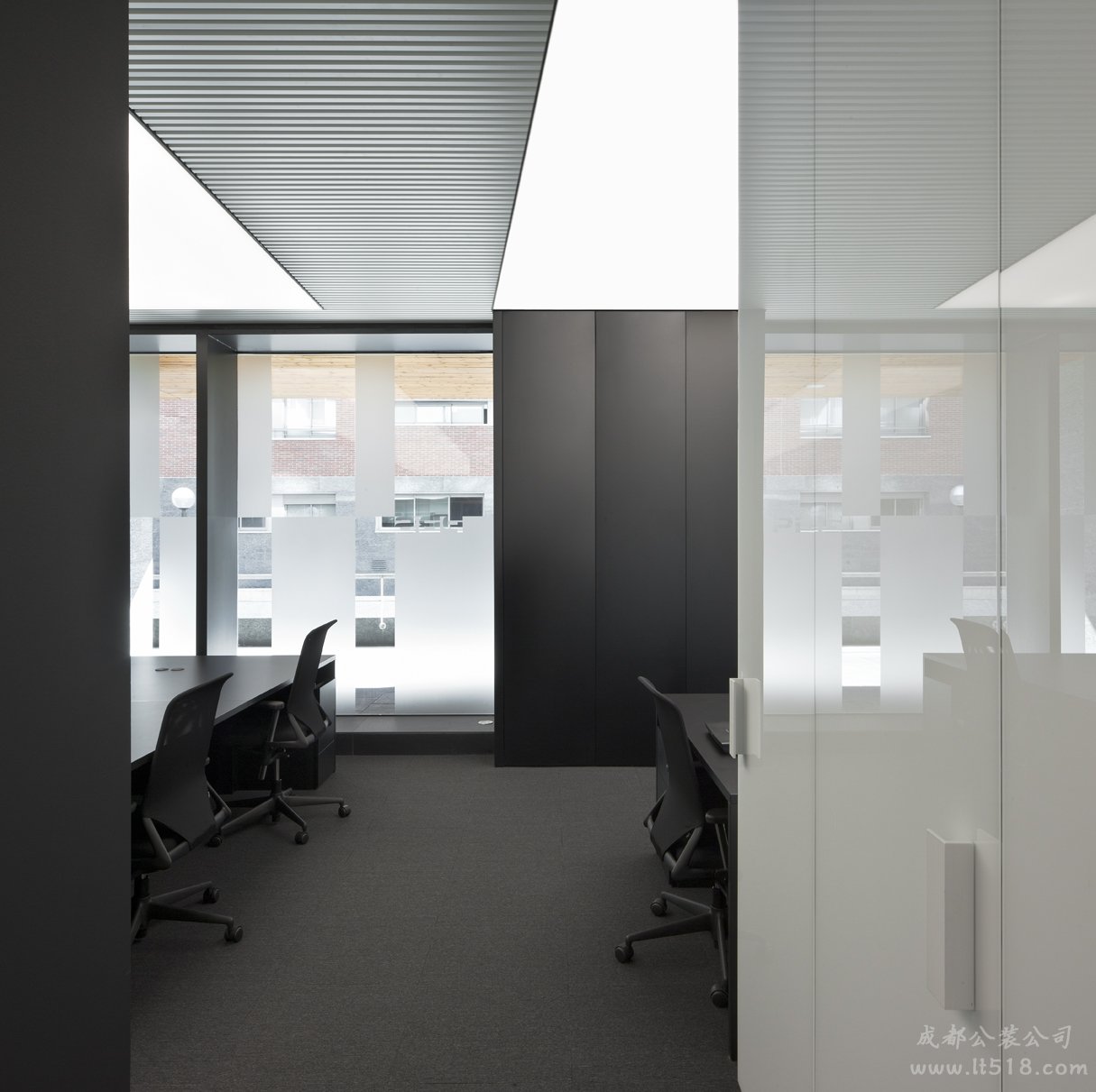 成都辦公室裝修哪家好？辦公室裝修應(yīng)該注意什么？