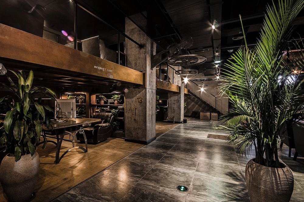 開一家網(wǎng)吧，裝修費用大概需要多少啟動資金？